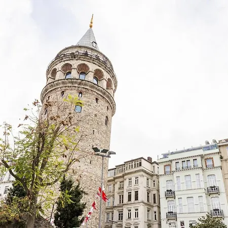 Historical Building 2 Min To Galata Tower Apartment Istanbul